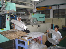 房秋晨公參參觀印尼TCL工廠，助力家電維修服務提升